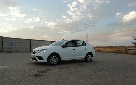 Renault Logan II, 2019 год, 560 000 рублей, 9 фотография