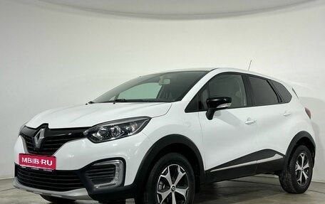 Renault Kaptur I рестайлинг, 2018 год, 1 330 000 рублей, 1 фотография