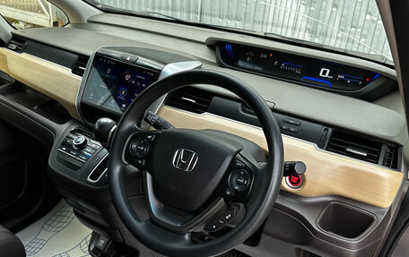 Honda Freed II, 2019 год, 1 540 000 рублей, 10 фотография