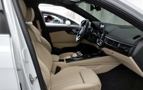 Audi A4, 2022 год, 2 960 143 рублей, 4 фотография