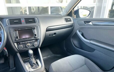Volkswagen Jetta VI, 2012 год, 879 000 рублей, 19 фотография