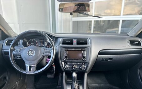 Volkswagen Jetta VI, 2012 год, 879 000 рублей, 20 фотография