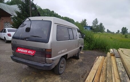 Toyota MasterAce Surf, 1991 год, 350 000 рублей, 4 фотография