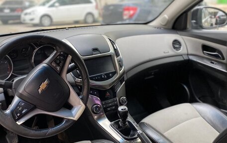 Chevrolet Cruze II, 2013 год, 645 000 рублей, 3 фотография