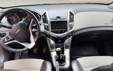Chevrolet Cruze II, 2013 год, 645 000 рублей, 5 фотография