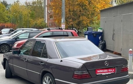 Mercedes-Benz E-Класс, 1993 год, 399 999 рублей, 1 фотография