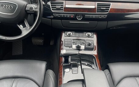 Audi A8, 2013 год, 1 800 000 рублей, 6 фотография