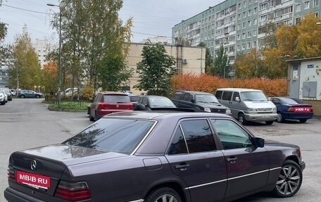 Mercedes-Benz E-Класс, 1993 год, 399 999 рублей, 4 фотография