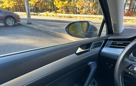 Volkswagen Passat B8 рестайлинг, 2017 год, 2 390 000 рублей, 7 фотография