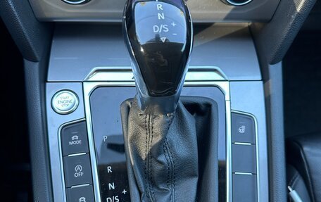 Volkswagen Passat B8 рестайлинг, 2017 год, 2 390 000 рублей, 8 фотография