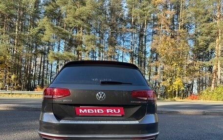 Volkswagen Passat B8 рестайлинг, 2017 год, 2 390 000 рублей, 10 фотография