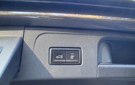 Volkswagen Passat B8 рестайлинг, 2017 год, 2 390 000 рублей, 17 фотография