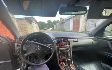 Mercedes-Benz E-Класс, 2001 год, 589 000 рублей, 7 фотография