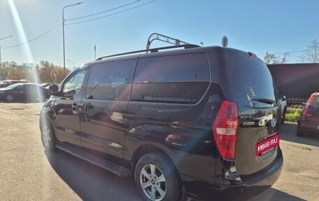 Hyundai H-1 II рестайлинг, 2011 год, 1 199 000 рублей, 3 фотография