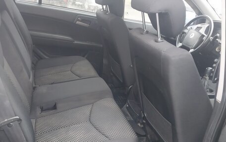 SsangYong Kyron I, 2011 год, 550 000 рублей, 8 фотография