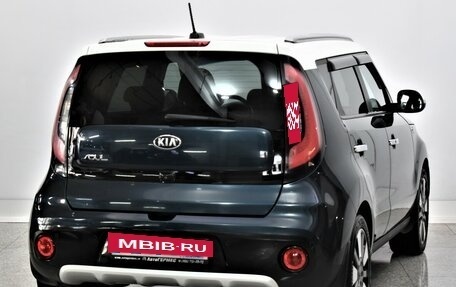 KIA Soul II рестайлинг, 2017 год, 1 335 000 рублей, 4 фотография