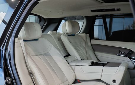 Land Rover Range Rover IV рестайлинг, 2025 год, 27 500 000 рублей, 15 фотография