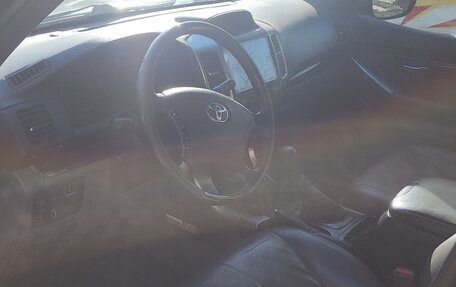 Toyota Land Cruiser Prado 120 рестайлинг, 2008 год, 1 550 000 рублей, 2 фотография