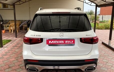 Mercedes-Benz GLB, 2021 год, 4 800 000 рублей, 2 фотография