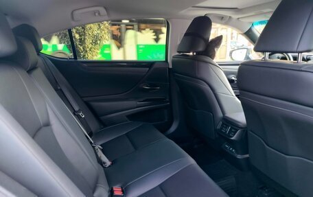 Lexus ES VII, 2018 год, 3 800 000 рублей, 8 фотография