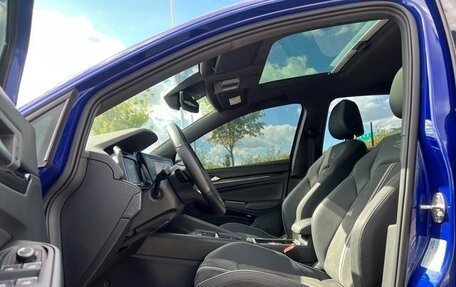 Volkswagen Golf VIII, 2022 год, 1 850 000 рублей, 10 фотография