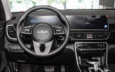 KIA Seltos I, 2025 год, 2 100 000 рублей, 6 фотография