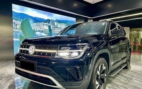 Volkswagen Teramont I, 2022 год, 3 800 000 рублей, 3 фотография
