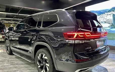 Volkswagen Teramont I, 2022 год, 3 800 000 рублей, 6 фотография
