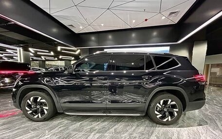 Volkswagen Teramont I, 2022 год, 3 800 000 рублей, 10 фотография