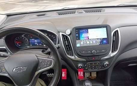 Chevrolet Equinox III, 2019 год, 1 950 000 рублей, 4 фотография