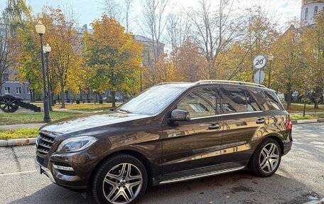 Mercedes-Benz M-Класс, 2013 год, 1 990 000 рублей, 7 фотография