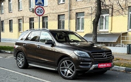 Mercedes-Benz M-Класс, 2013 год, 1 990 000 рублей, 16 фотография