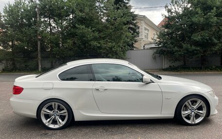 BMW 3 серия, 2011 год, 1 670 000 рублей, 3 фотография