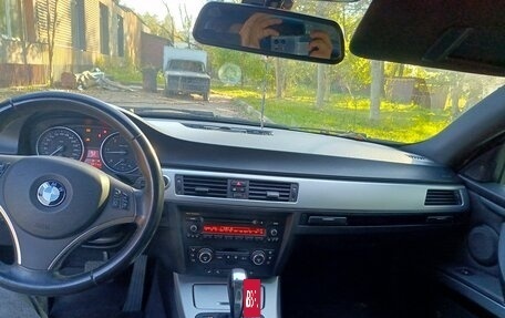 BMW 3 серия, 2011 год, 1 670 000 рублей, 8 фотография