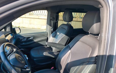Mercedes-Benz V-Класс, 2019 год, 5 600 000 рублей, 20 фотография