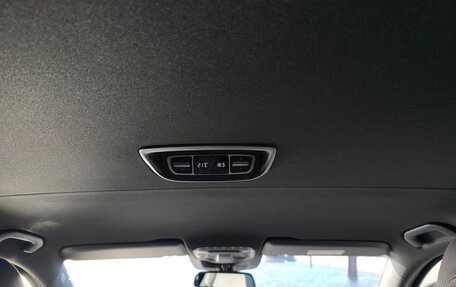 Mercedes-Benz V-Класс, 2019 год, 5 600 000 рублей, 27 фотография