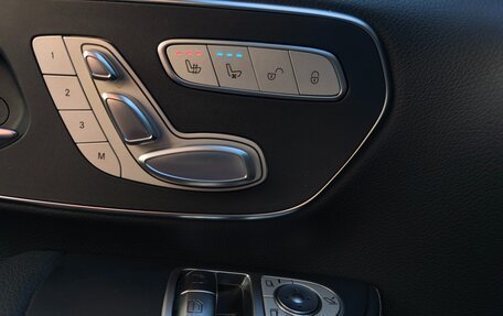 Mercedes-Benz V-Класс, 2019 год, 5 600 000 рублей, 25 фотография