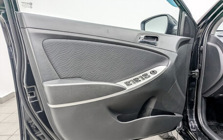 Hyundai Solaris II рестайлинг, 2013 год, 850 000 рублей, 19 фотография