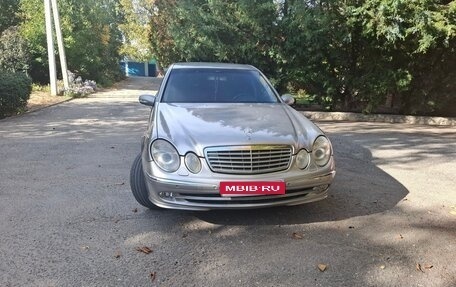 Mercedes-Benz E-Класс, 2004 год, 787 000 рублей, 1 фотография