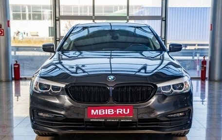 BMW 5 серия, 2018 год, 2 848 000 рублей, 2 фотография