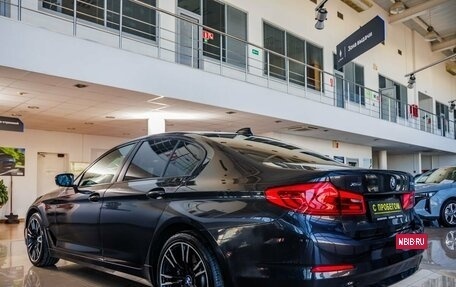 BMW 5 серия, 2018 год, 2 848 000 рублей, 5 фотография