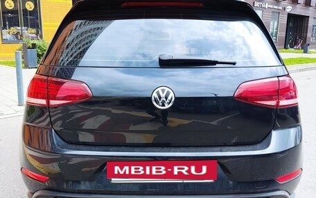 Volkswagen Golf GTI VII, 2018 год, 2 200 000 рублей, 7 фотография