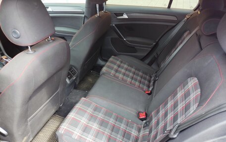 Volkswagen Golf GTI VII, 2018 год, 2 200 000 рублей, 14 фотография