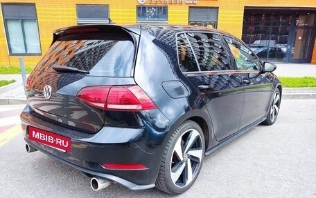 Volkswagen Golf GTI VII, 2018 год, 2 200 000 рублей, 11 фотография