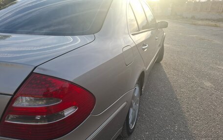 Mercedes-Benz E-Класс, 2004 год, 787 000 рублей, 8 фотография