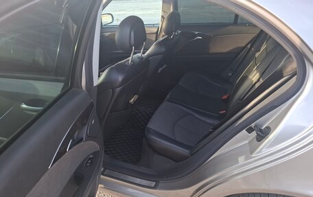Mercedes-Benz E-Класс, 2004 год, 787 000 рублей, 12 фотография