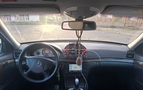 Mercedes-Benz E-Класс, 2004 год, 787 000 рублей, 13 фотография