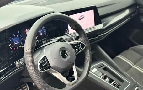 Volkswagen Golf VIII, 2022 год, 1 790 000 рублей, 8 фотография
