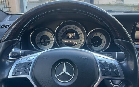 Mercedes-Benz E-Класс, 2013 год, 3 299 000 рублей, 18 фотография