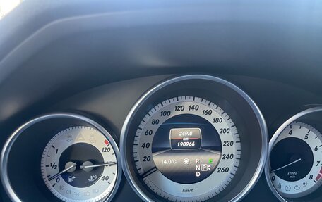 Mercedes-Benz E-Класс, 2013 год, 3 299 000 рублей, 19 фотография